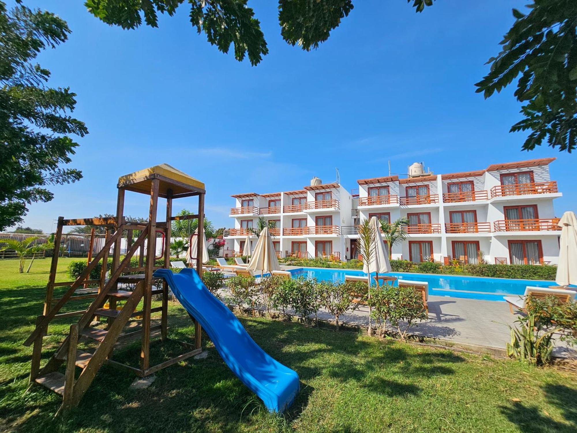 Hotel La Colina Ica Exterior photo