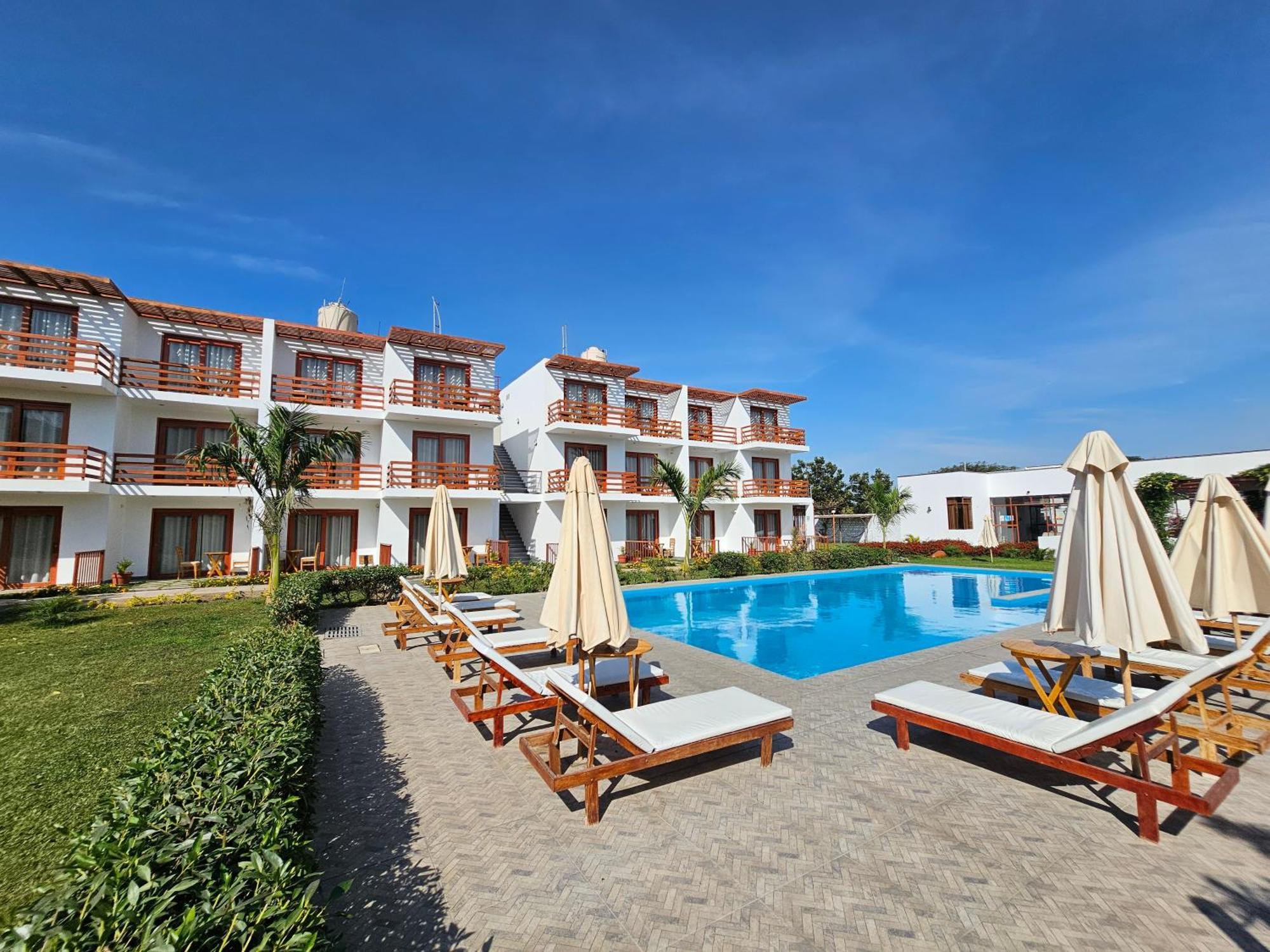 Hotel La Colina Ica Exterior photo